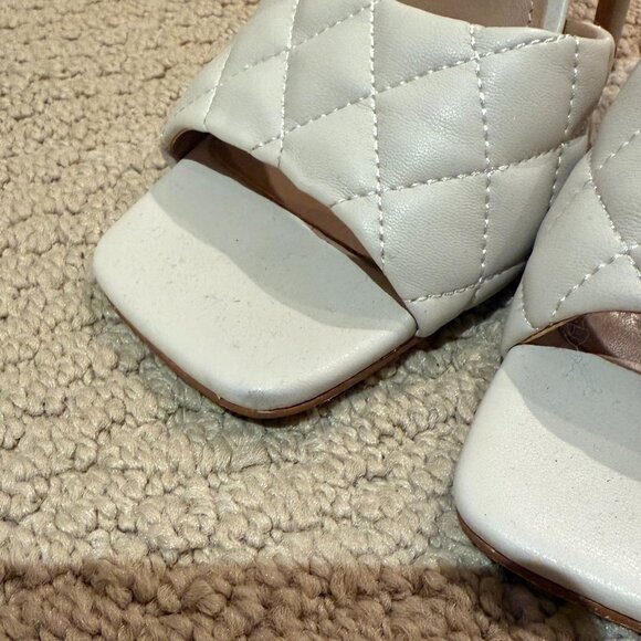 Steve Madden Signify Quilted Sandal Bone Multi - Picture 12 of 13